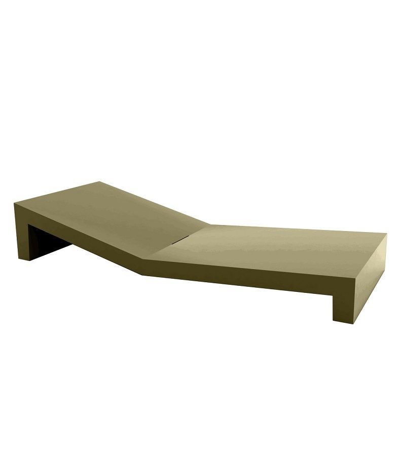 Vondom Jut Sun Chaise - Lacquered Kaki--23