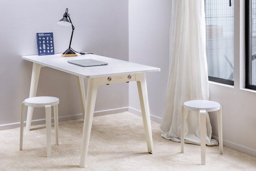 Tiptoe NEW MODERN desk – recycled plastic--18