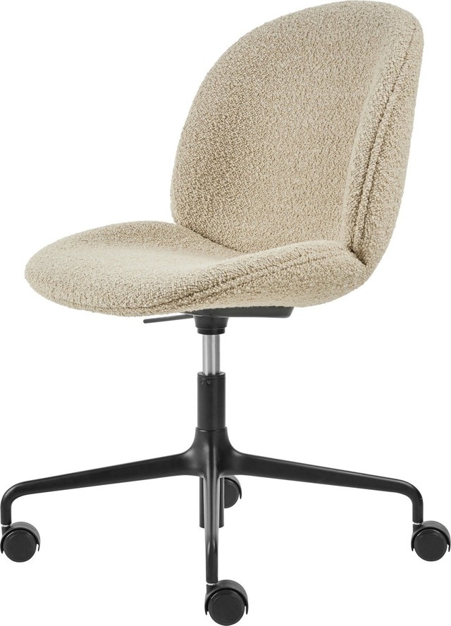 Gubi Beetle Meeting Chair Fully Upholstered Height adjustable 4-star base w. castors  - Stuhl ohne Armlehne vollgepolstert mit Rollen